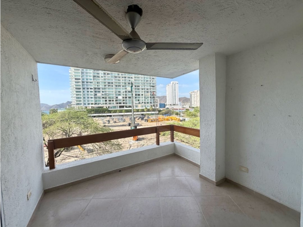 Apartamento en venta/arriendo 1ra línea playa salguero — foto 2