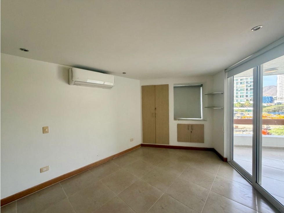 Apartamento en venta/arriendo 1ra línea playa salguero — foto 3