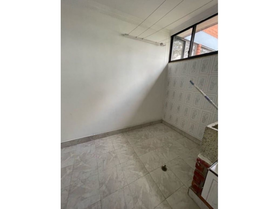 APARTAMENTO EN VENTA 4P S/A FRENTE A COSMOCENTRO(FG)W:9829272 — foto 4