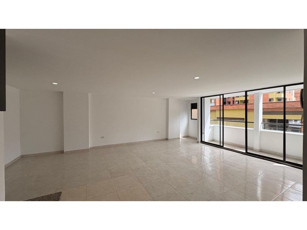 Apartamento en venta a una cuadra del parque de Sabaneta — foto 4