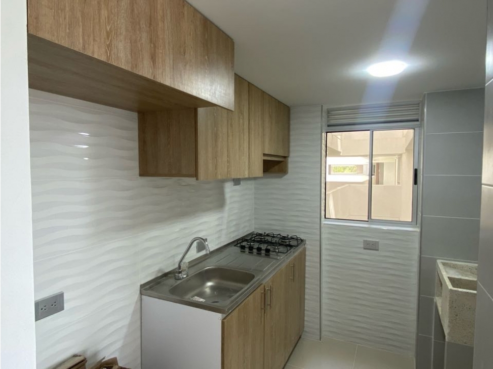 APARTAMENTO EN ALQUILER AL SUR CALI MELENDEZ CR TORRE GOLF — foto 6
