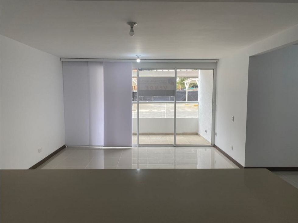 APARTAMENTO EN VENTA AL SUR CALI VALLE DEL LILI CR MASARI — foto 2