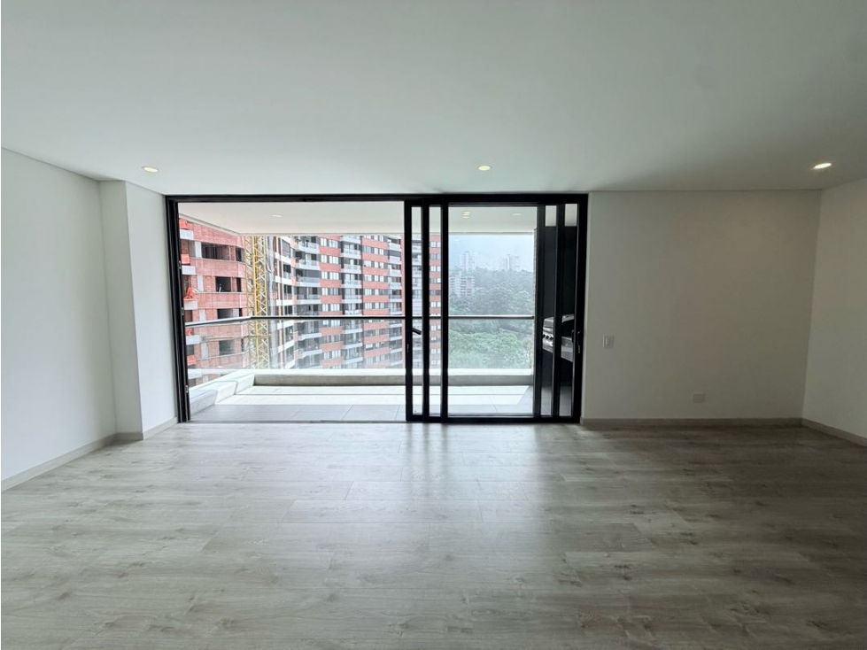 Apartamento en venta estrenar altos del poblado — foto 4