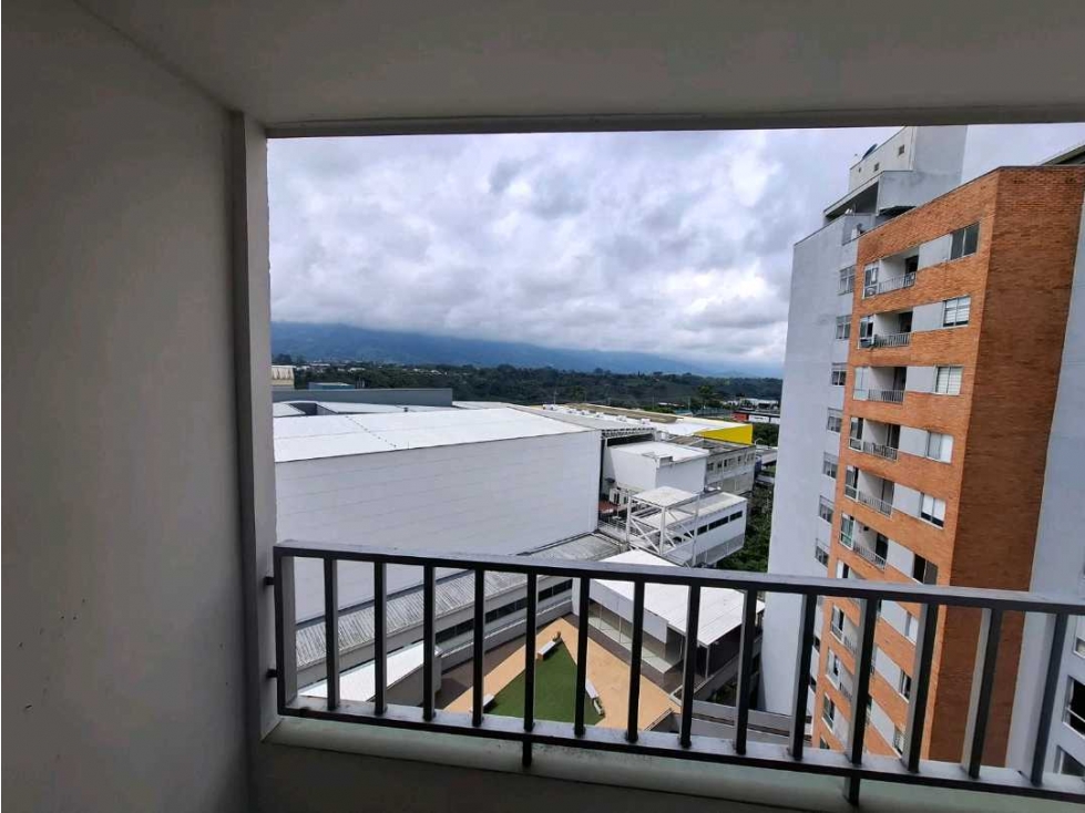 APARTAMENTO EN VENTA AV. CENTENARIO - 5