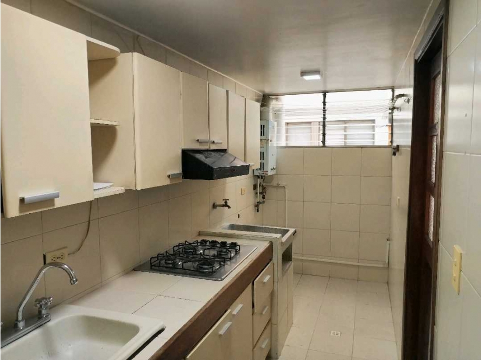 APARTAMENTO EN VENTA AV. SANTANDER | MANIZALES — foto 2