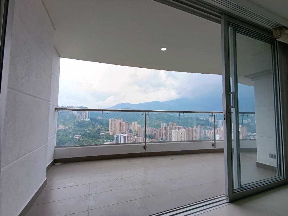Apartamento En Venta, Aves Marías - Sabaneta
