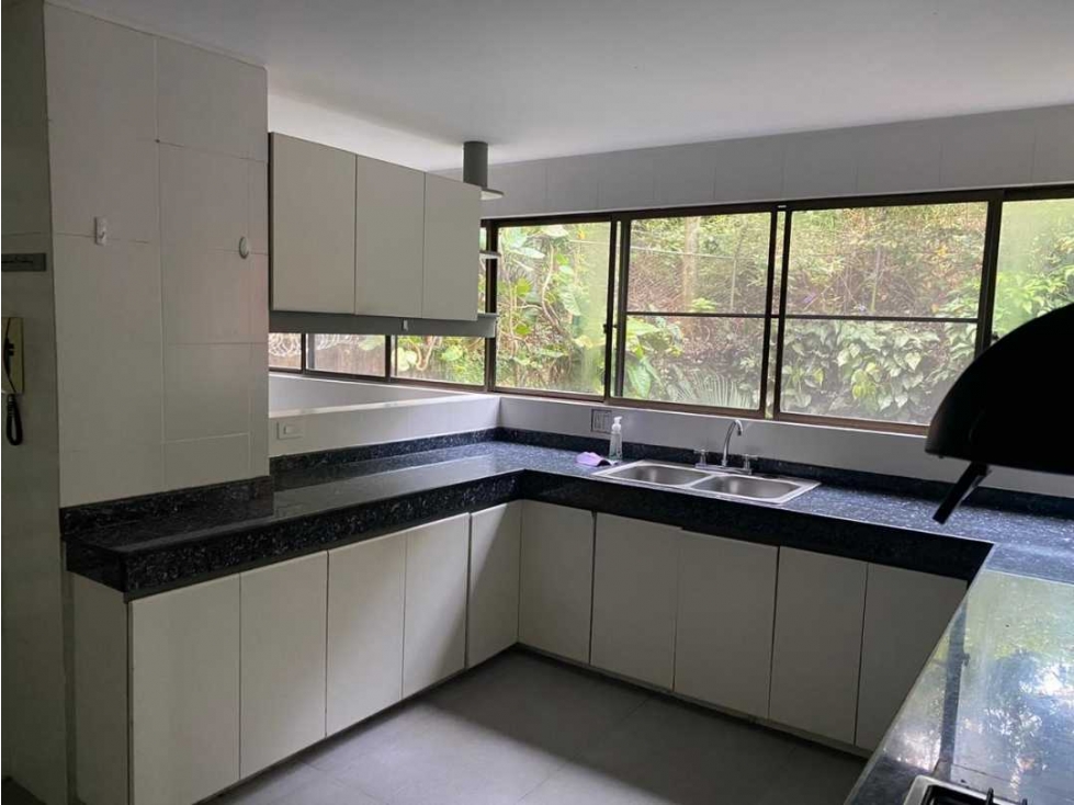 Apartamento en venta barrio arboledas oeste de Cali - 1