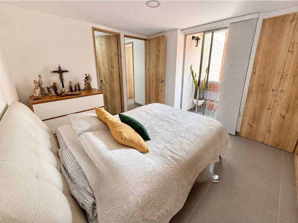 APARTAMENTO EN VENTA, BARRIO LOS COLORES MEDELLIN — foto 2