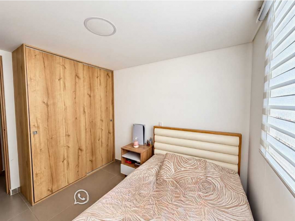 APARTAMENTO EN VENTA, BARRIO LOS COLORES MEDELLIN — foto 5