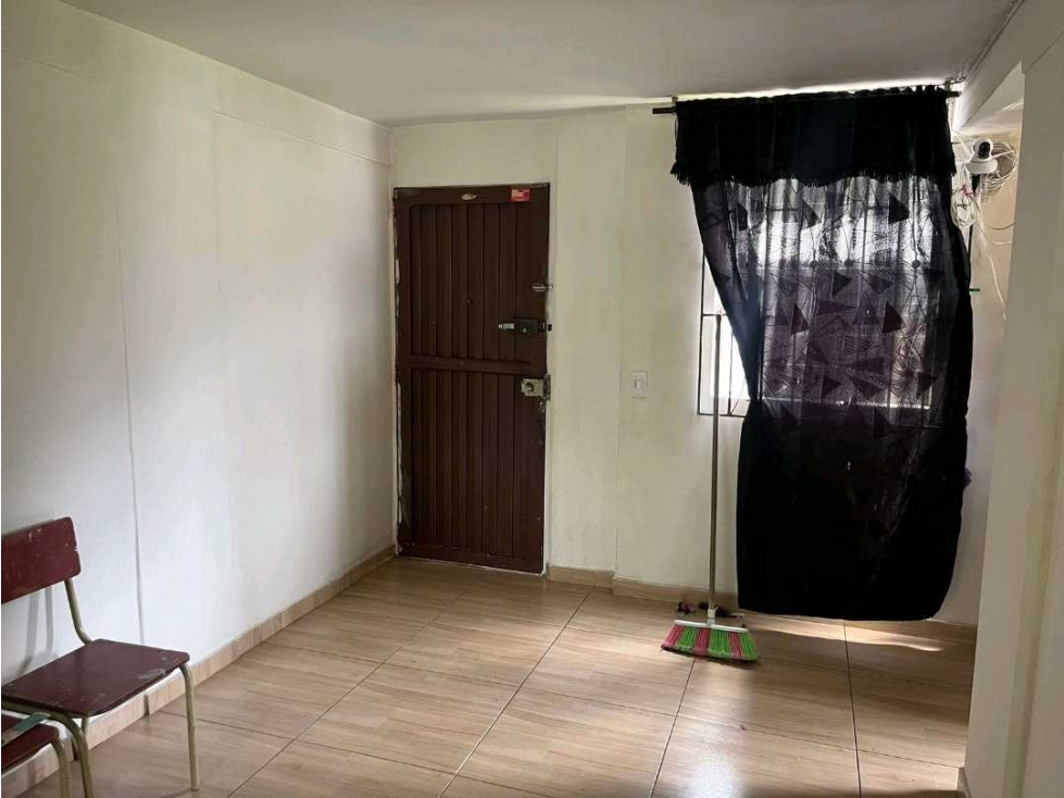 APARTAMENTO EN VENTA BARRIO LAS BRISAS. MEDELLIN ANT. — foto 6