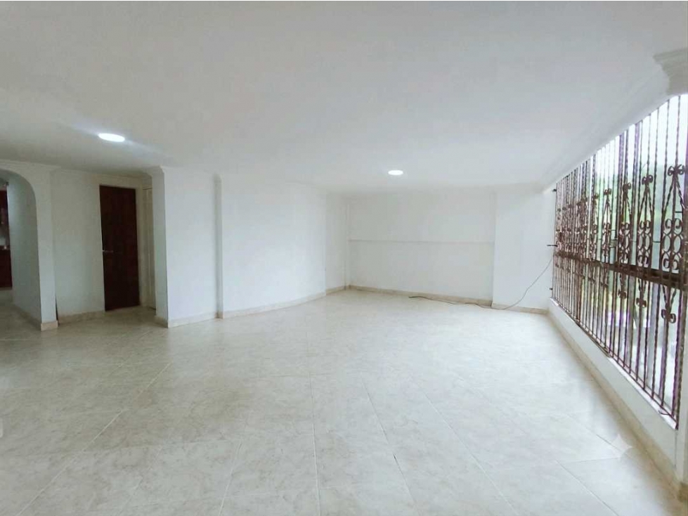 APARTAMENTO EN VENTA BARRIO PROFESIONALES ED. ANGLES ARMENIA QUINDIO — foto 3