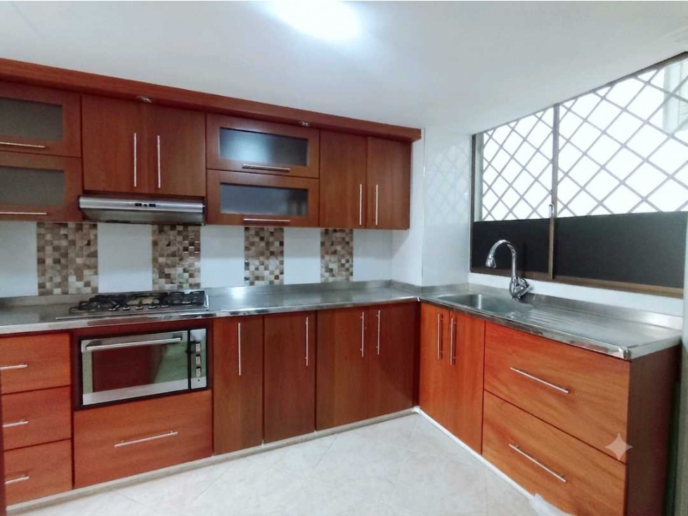 APARTAMENTO EN VENTA BARRIO PROFESIONALES ED. ANGLES ARMENIA QUINDIO
