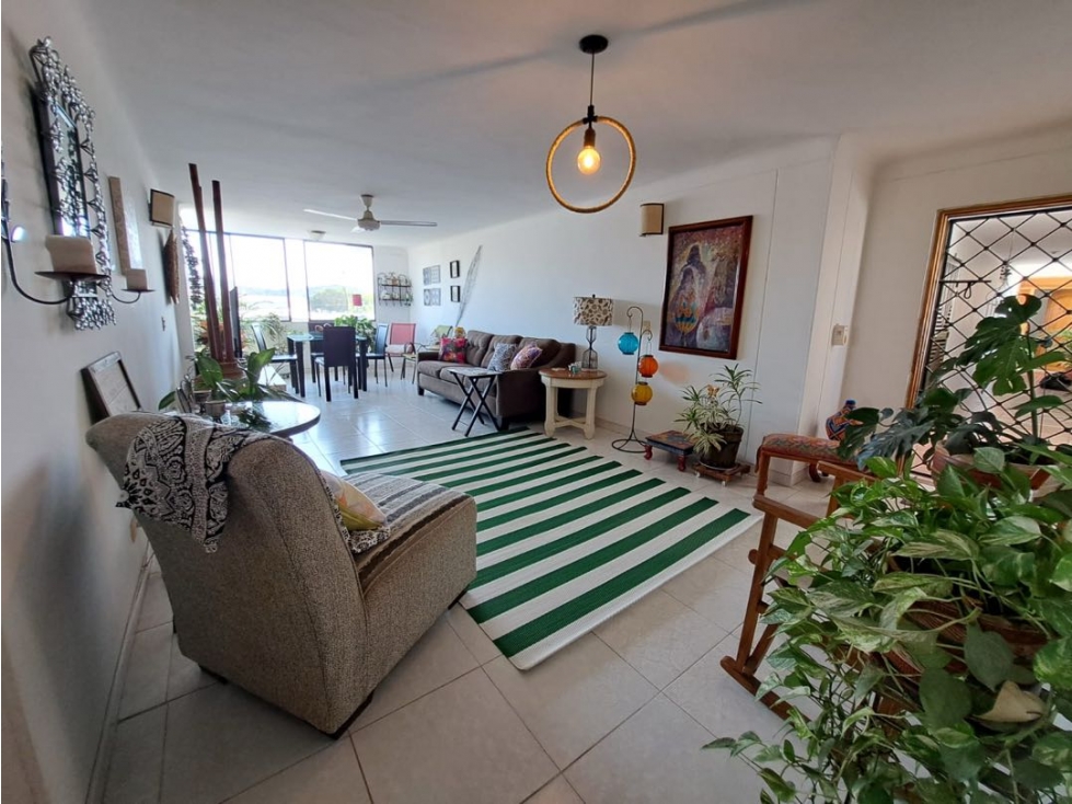 APARTAMENTO EN VENTA BAVARIA — foto 2