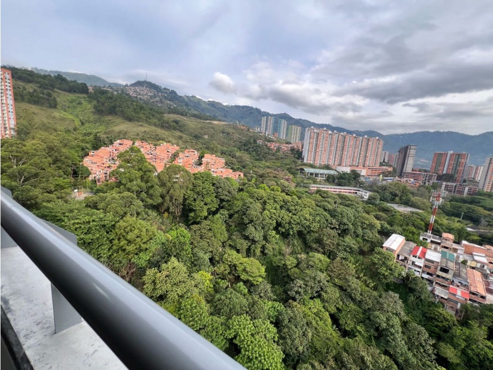 Apartamento en venta bello amazonia — foto 2