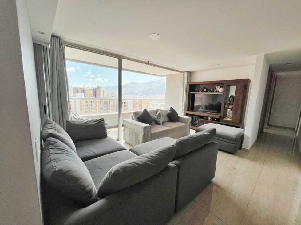 Apartamento En Venta Bello Navarra Roterdam.