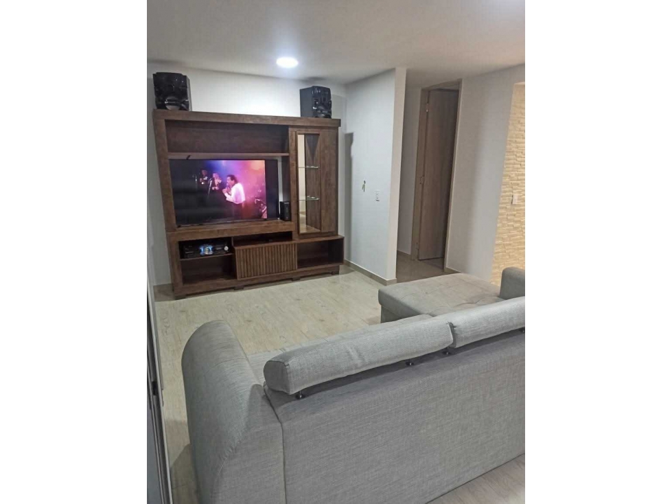 Apartamento En Venta Bello Navarra Roterdam. — foto 2