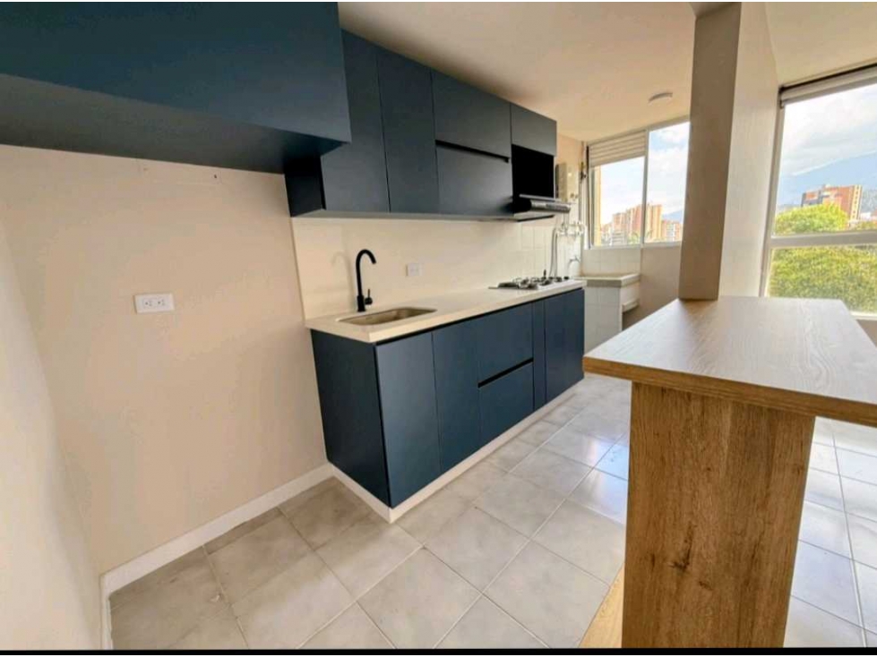APARTAMENTO EN VENTA CALASANZ PARTE BAJA MEDELLIN — foto 2