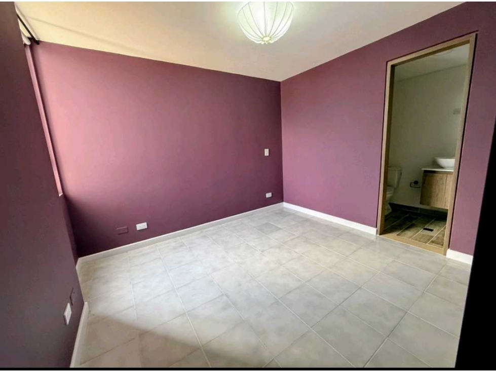 APARTAMENTO EN VENTA CALASANZ PARTE BAJA MEDELLIN — foto 3