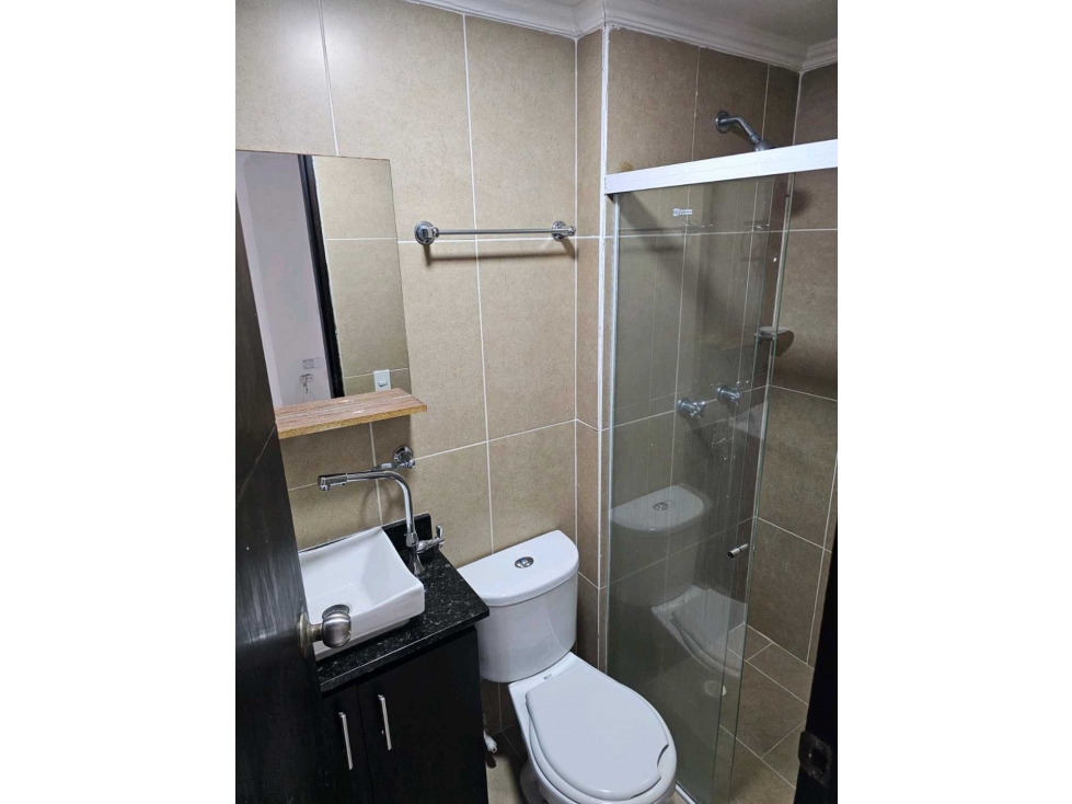 APARTAMENTO EN VENTA CALASANZ PARTE BAJA MEDELLIN — foto 4