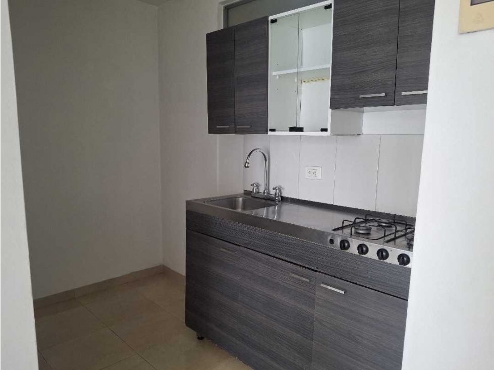 APARTAMENTO EN VENTA CALASANZ PARTE BAJA — foto 3