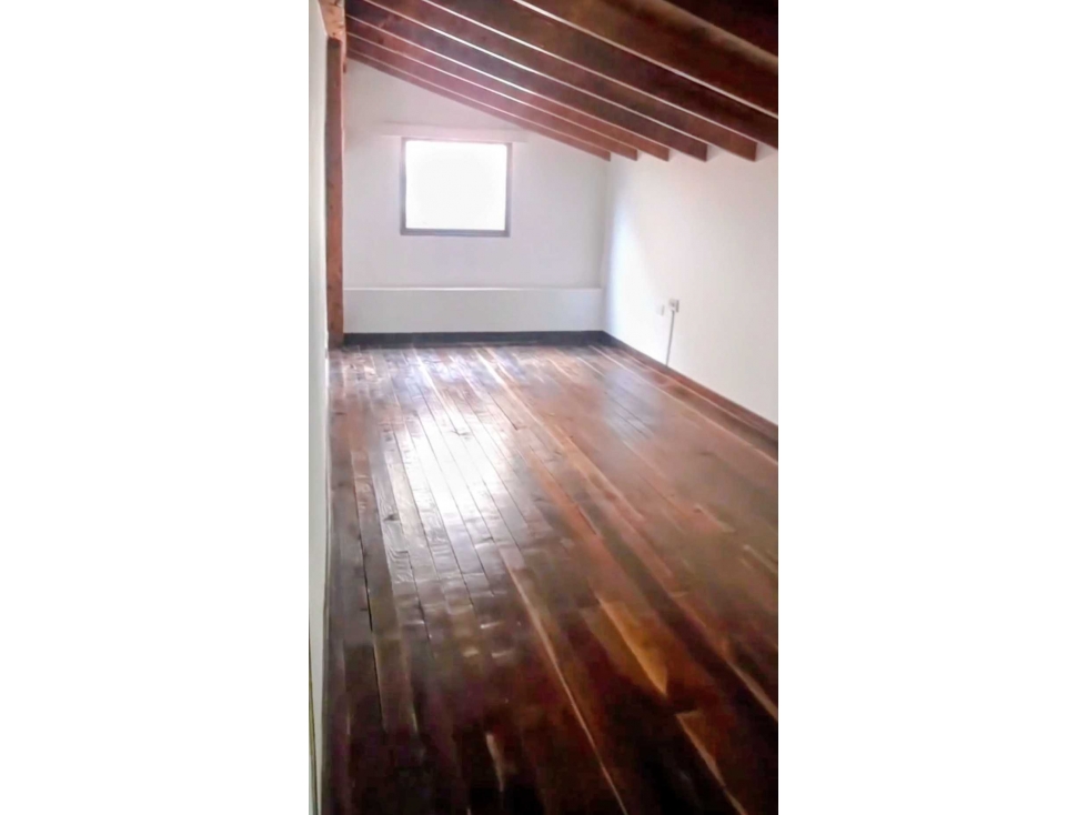 APARTAMENTO EN VENTA CALASANZ PARTE BAJA — foto 3