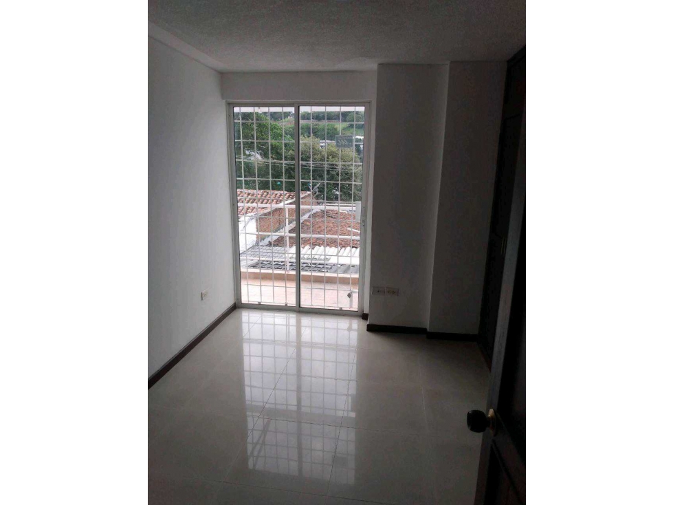 apartamento en venta cali barrio miraflorez P.H con parqueadero no adm — foto 2