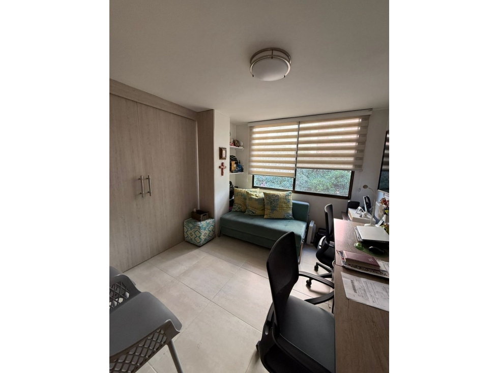 APARTAMENTO EN VENTA CALI PRADOS DEL NORTE EDIFICIO — foto 4