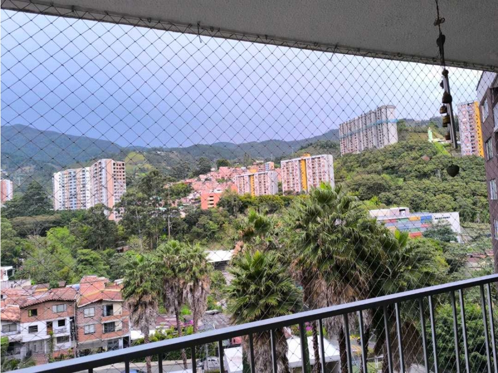 APARTAMENTO EN VENTA CAMINO VERDE ENVIGADO — foto 3