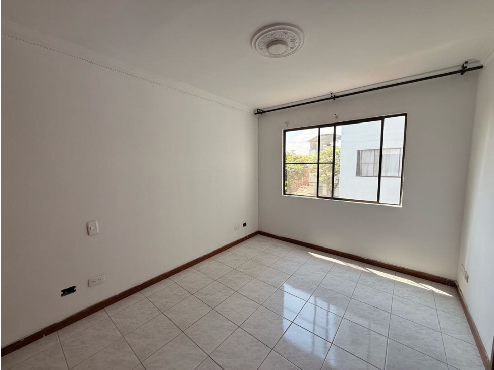 APARTAMENTO EN VENTA CANEY VALLE DEL LILI CALI SUR 4P 75M2 — foto 3
