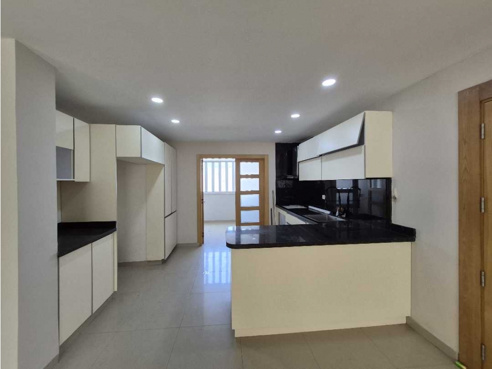 Apartamento en Venta Castillogrande — foto 5