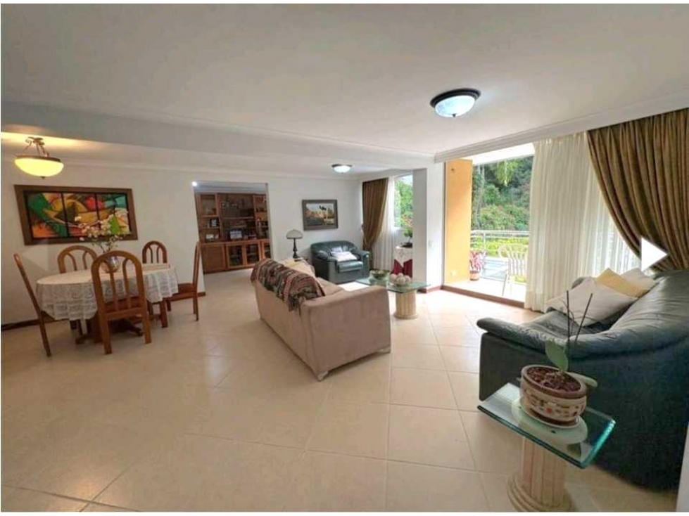 APARTAMENTO EN VENTA, CASTROPOL, POBLADO — foto 2