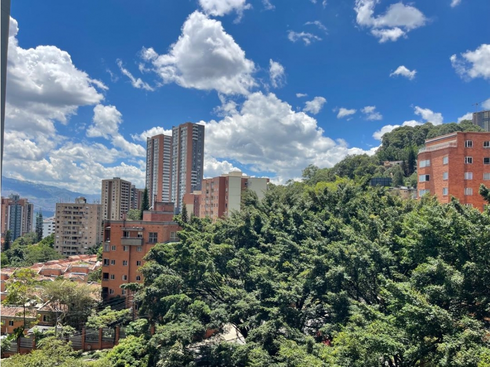 APARTAMENTO EN VENTA CASTROPOL EL POBLADO — foto 6