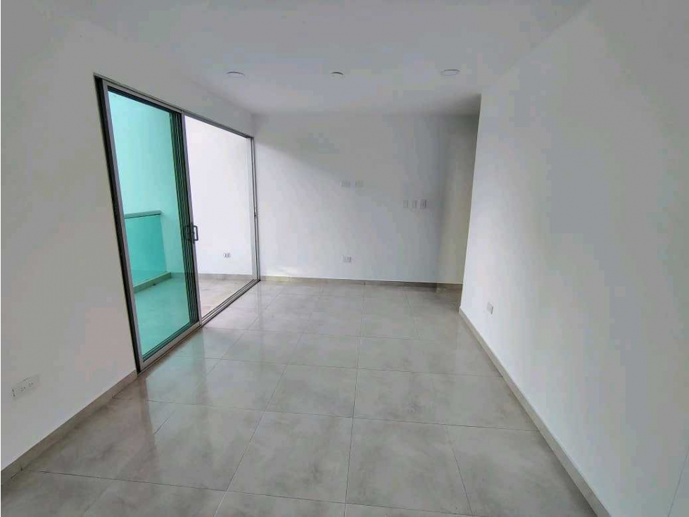APARTAMENTO EN VENTA CERCA A CLINICA DE LOS MAESTROS