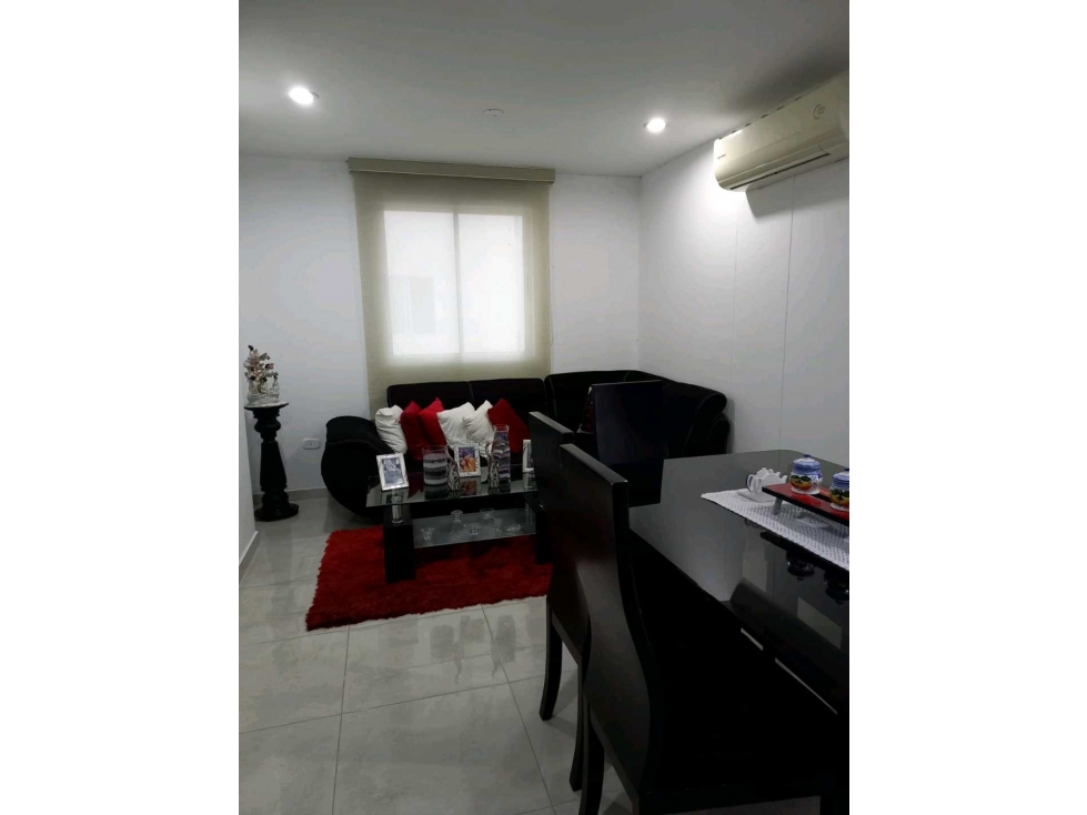APARTAMENTO EN VENTA CERCA A LA CLINICA DE LOS MAESTROS