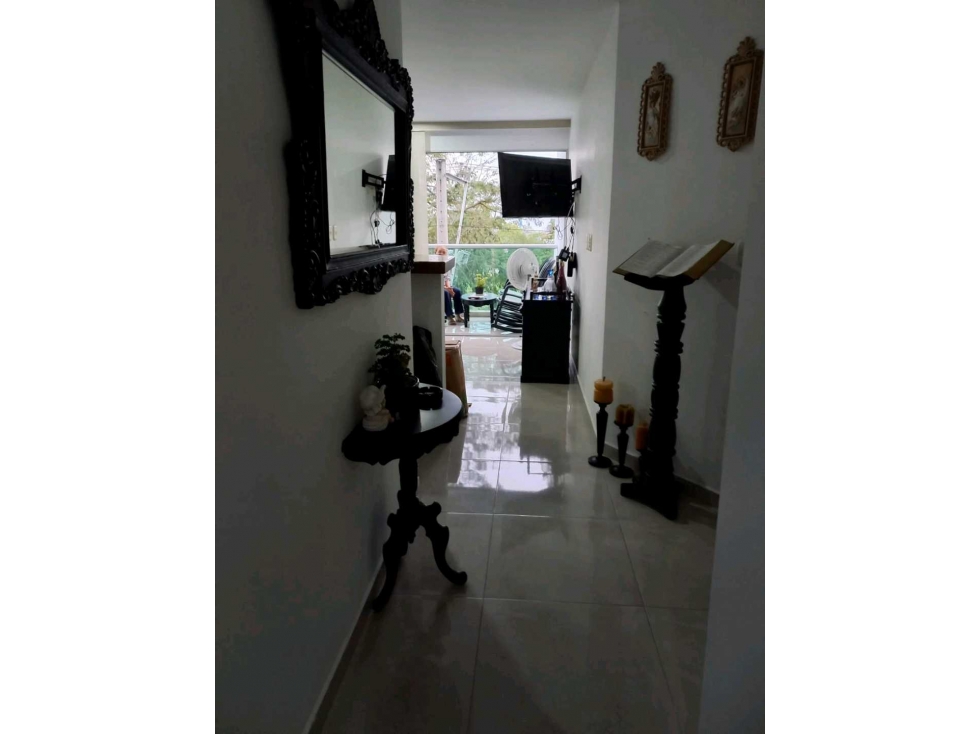 APARTAMENTO EN VENTA CERCA A LA CLINICA DE LOS MAESTROS — foto 4