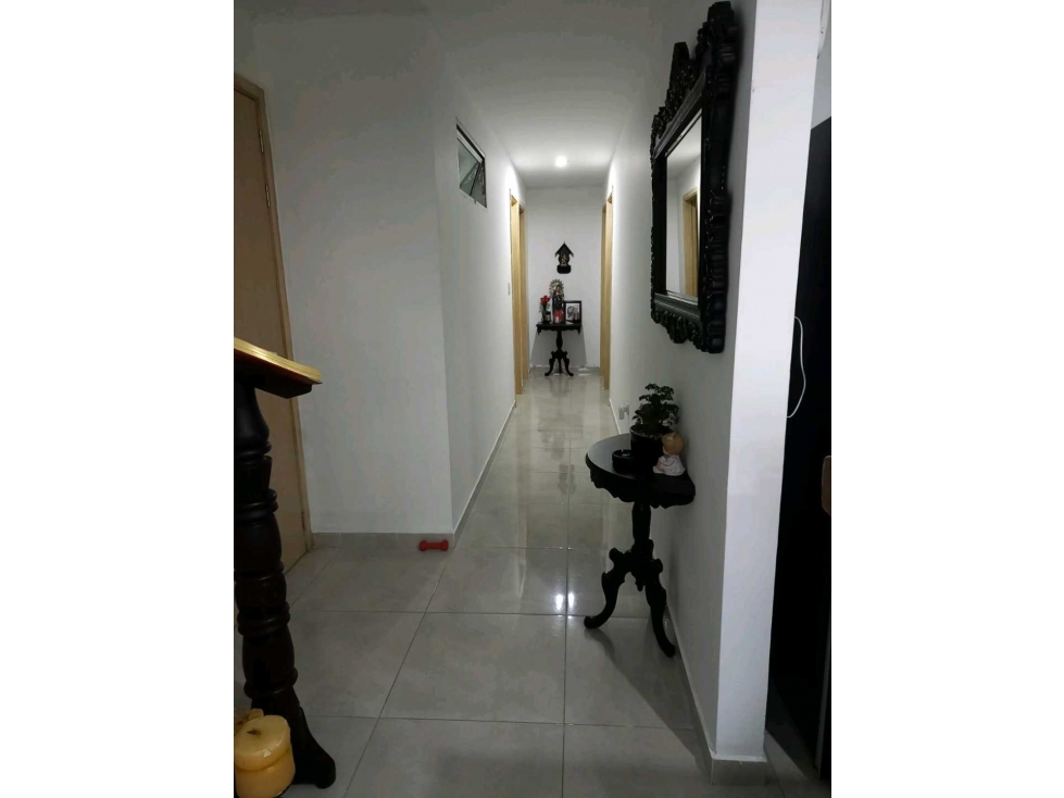 APARTAMENTO EN VENTA CERCA A LA CLINICA DE LOS MAESTROS — foto 5