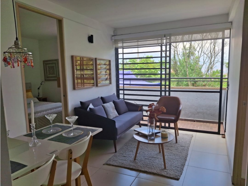 APARTAMENTO EN VENTA CALASANZ PARA REMODELAR CON PARQUEADERO Y UTIL