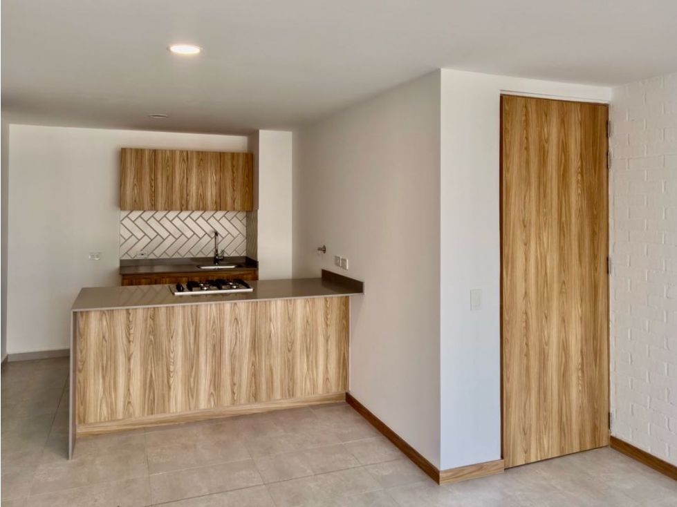Apartamento en Venta| Cesión| Sabaneta| Zona Plana| vista garantizada — foto 6