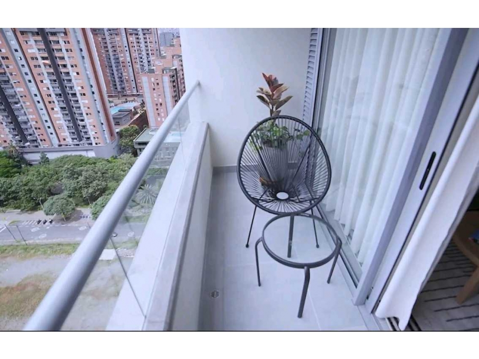 Apartamento en venta , ciudad del Rio Medellín — foto 2