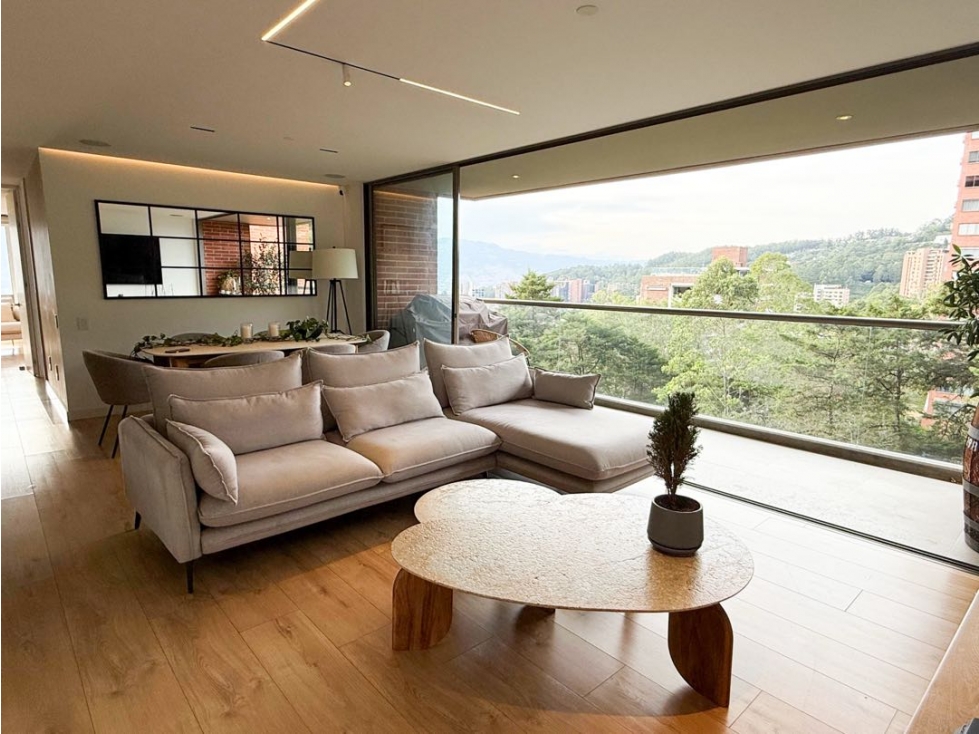 APARTAMENTO EN VENTA COLA DEL ZORRO EL POBLADO MEDELLÍN — foto 2