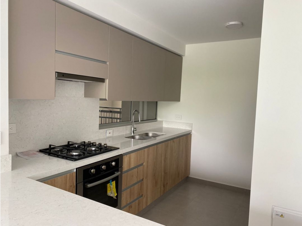 APARTAMENTO EN VENTA COLINAS DE MAMEYAL — foto 3