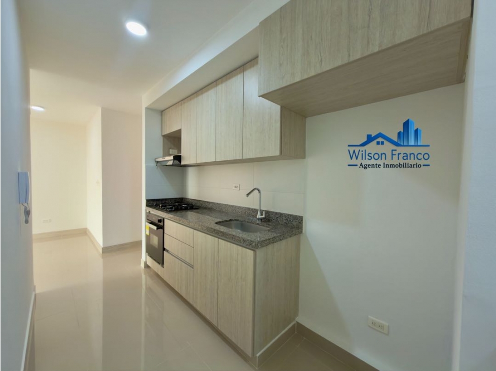 Apartamento En Venta como nuevo, Barrio Manga, Cartagena — foto 4