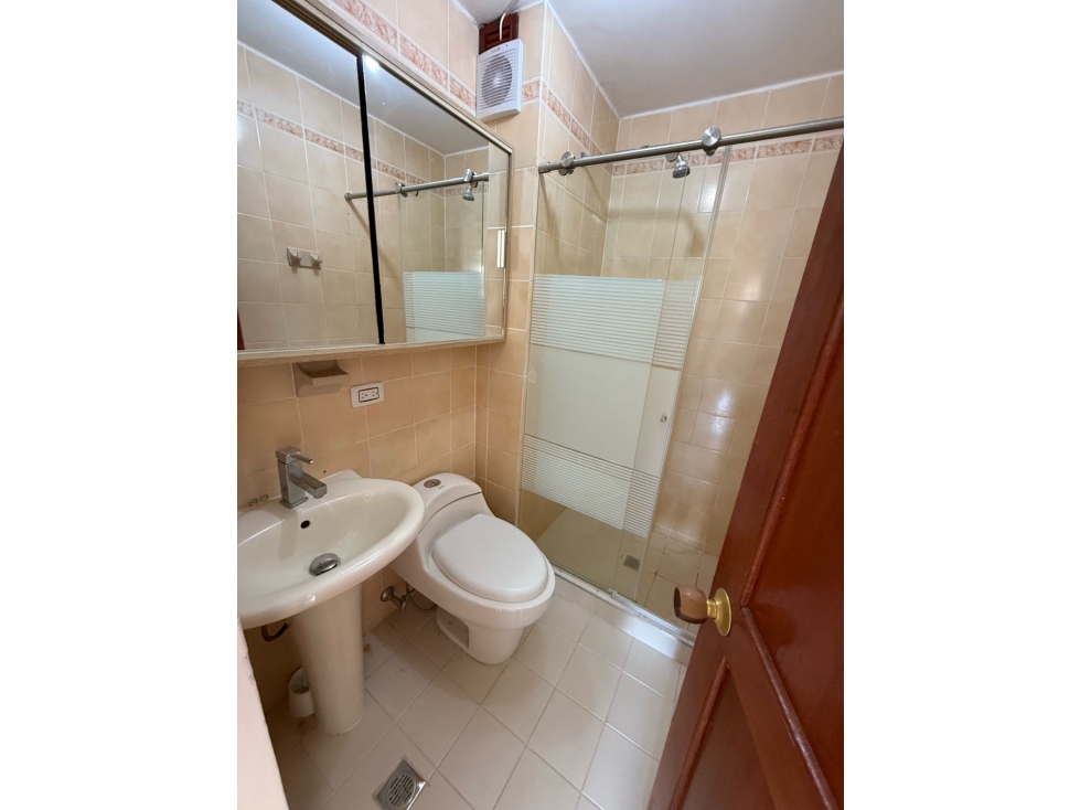 APARTAMENTO EN VENTA CON EXCELENTE UBICACION EN EL SECTOR DEL INGENIO — foto 5