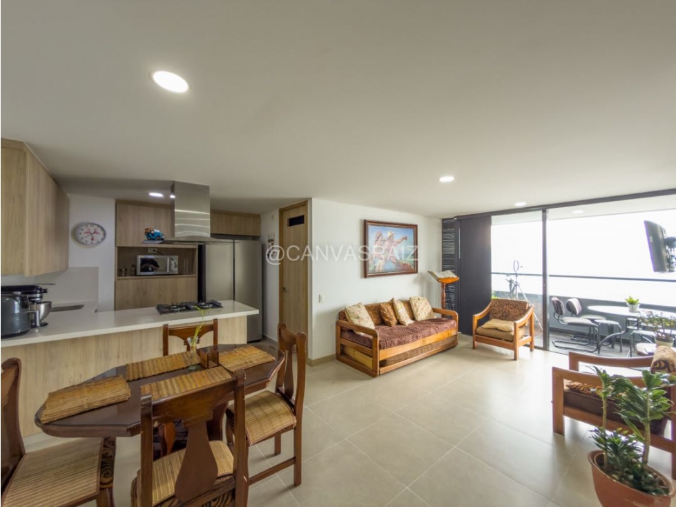 APARTAMENTO EN VENTA CON HERMOSA VISTA EN EL SECTOR DE LAS PALMAS