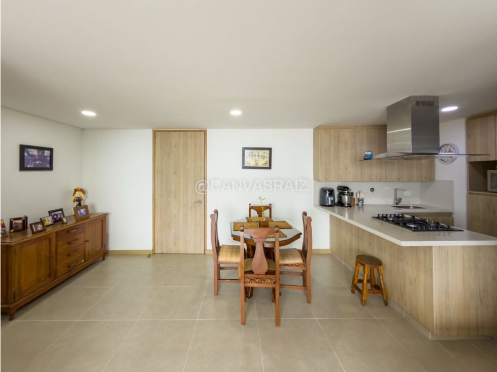 APARTAMENTO EN VENTA CON HERMOSA VISTA EN EL SECTOR DE LAS PALMAS — foto 3