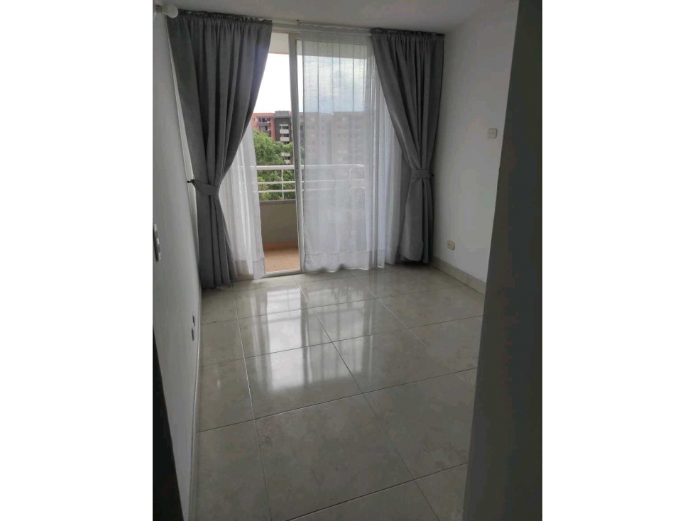 Apartamento en venta con parqueadero