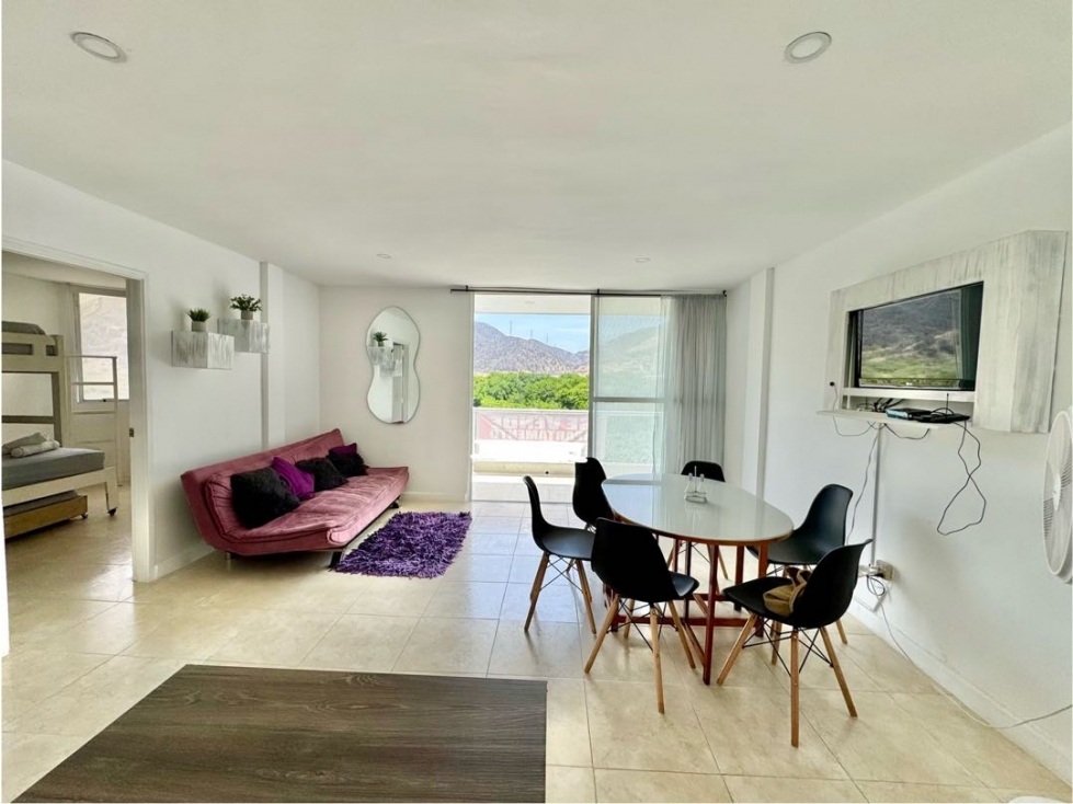 Apartamento en venta con permiso turístico en rodadero - 1