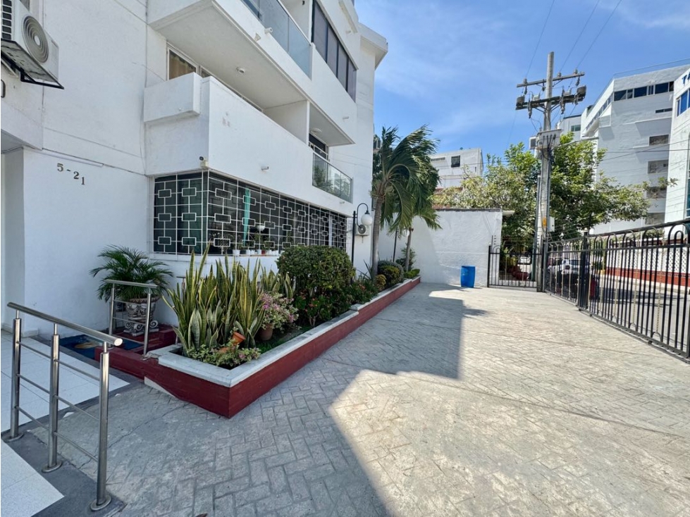 Apartamento en venta con permiso turístico en rodadero - 2