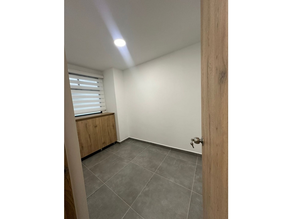 Apartamento en Venta con Ubicación Estratégica en Sabaneta — foto 3