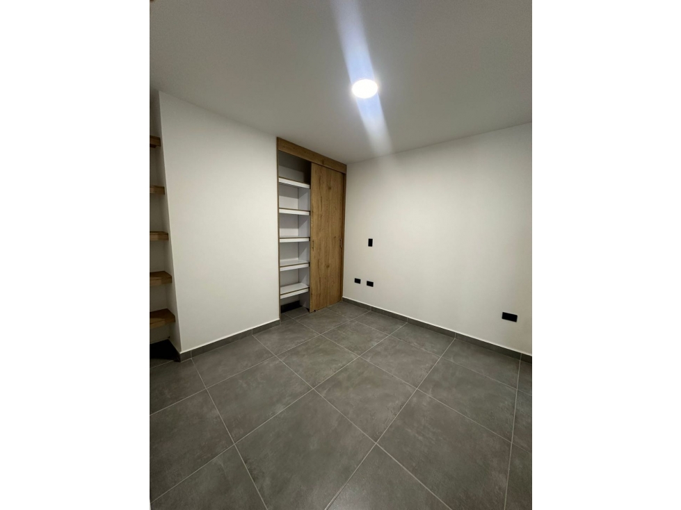 Apartamento en Venta con Ubicación Estratégica en Sabaneta — foto 4